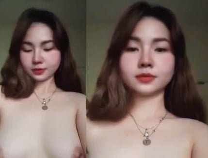 Chị gợi cảm khiến muốn xem