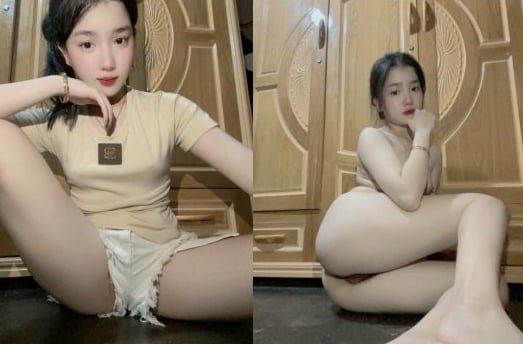 Sinh viên sạch hết túi tiền để bắt đầu kỳ quan hệ cấp 3